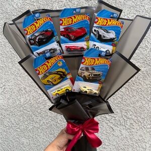 Hot Wheels Bouquet